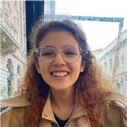 Laureata in Scienze Politiche impartisce lezioni di storia